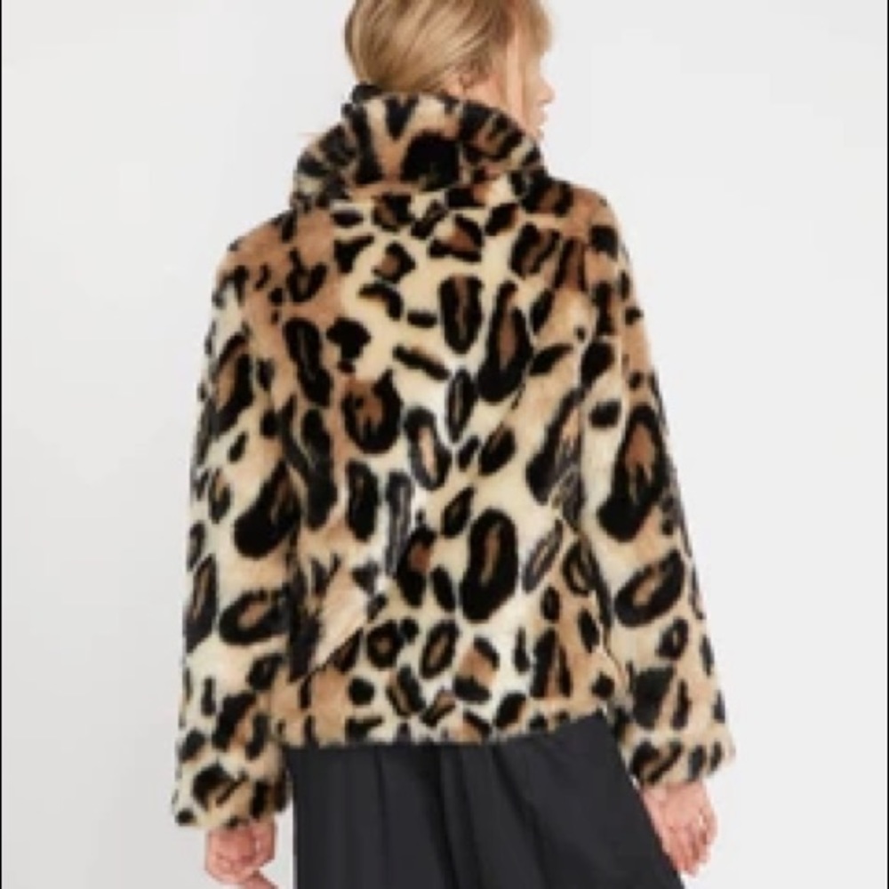 Volcom Leopard Print Faux Fur Jacket - Picture 2 of 6
